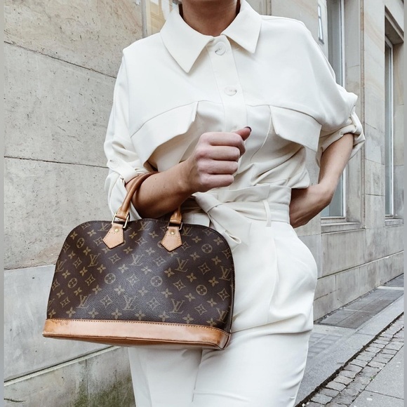 Louis Vuitton Handbags - Authentic Vintage Louis Vuitton Alma Monogram Satchel